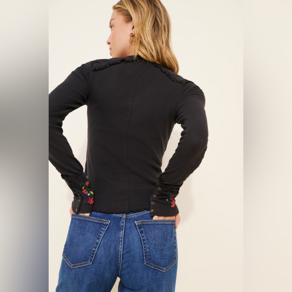 NWT FREE PEOPLE Fleur Embroidered Cuff Top | Black MSRP $98 Size M - Picture 3 of 15